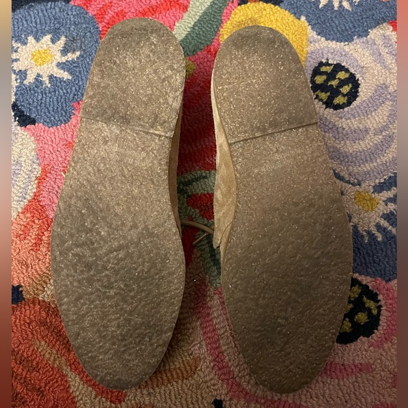 Jenni Kayne Desert Boots Tan Suede
Lace Up - Picture 5 of 5